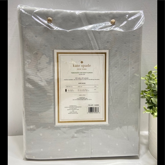 NEW Kate Spade 9 Piece Set Table Cloth & Napkins - Picture 2 of 6